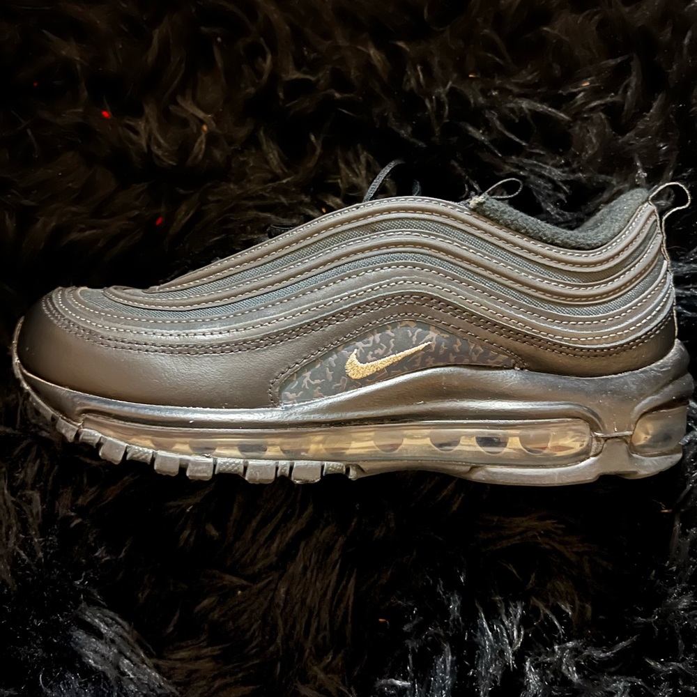 Air Max 97. Womens 7.5. Black/Metallic Pewter/Black. Shoes were only worn once.